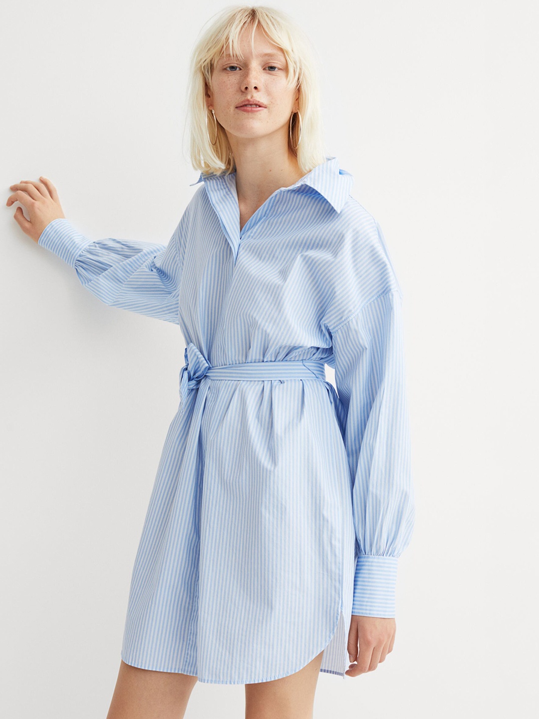 

H&M Women Blue & White Striped Tie-Belt Shirt Dress