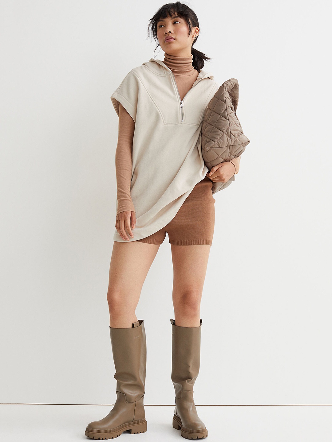 

H&M Women Beige Solid Sleeveless Hoodie