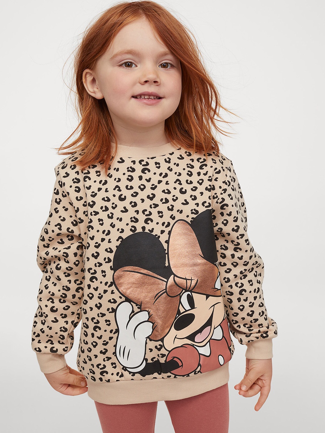 

H&M Girls Beige & Black Minnie Mouse Printed Sweatshirt