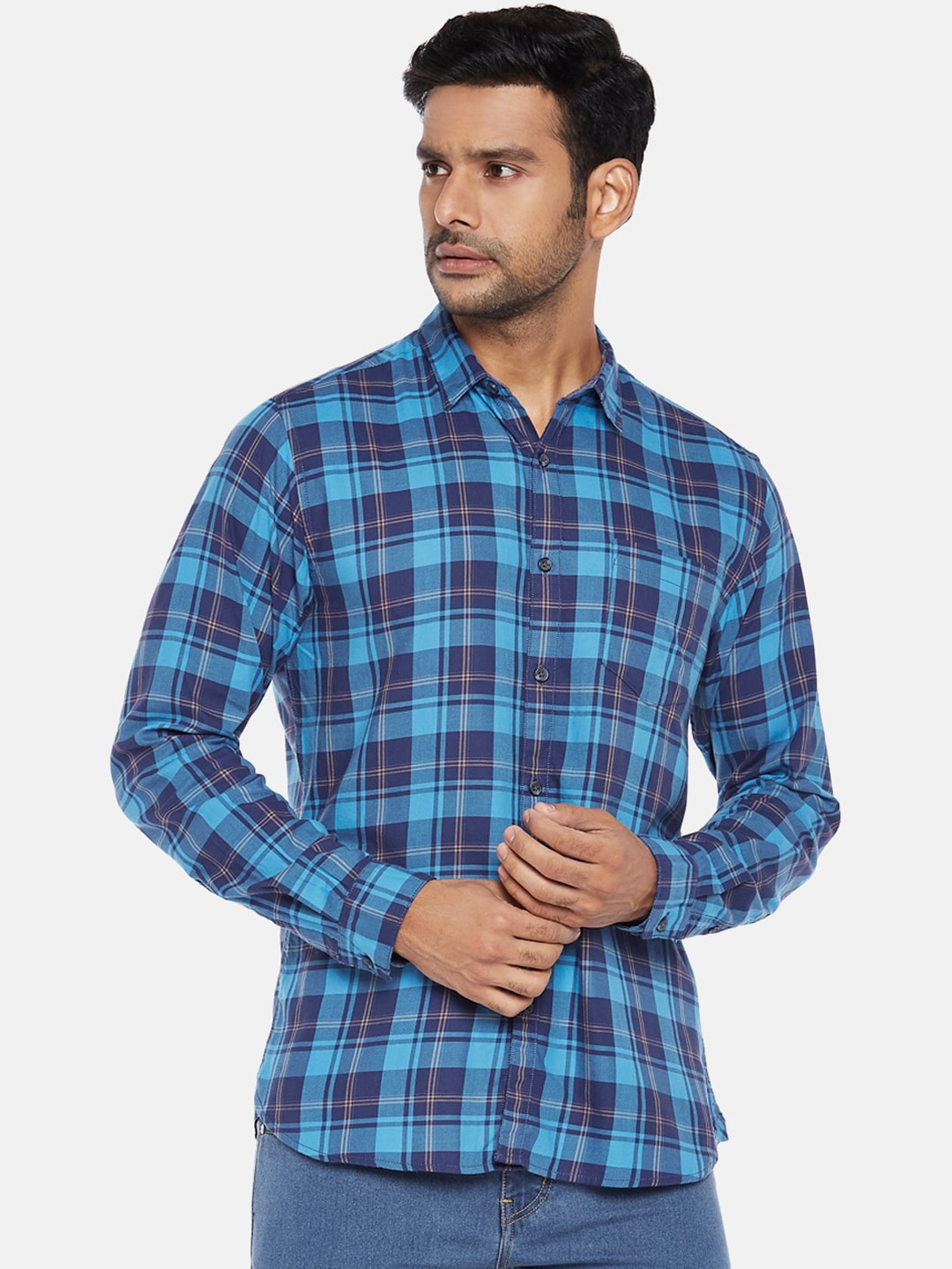 

BYFORD by Pantaloons Men Blue Slim Fit Checked Cotton Casual Shirt