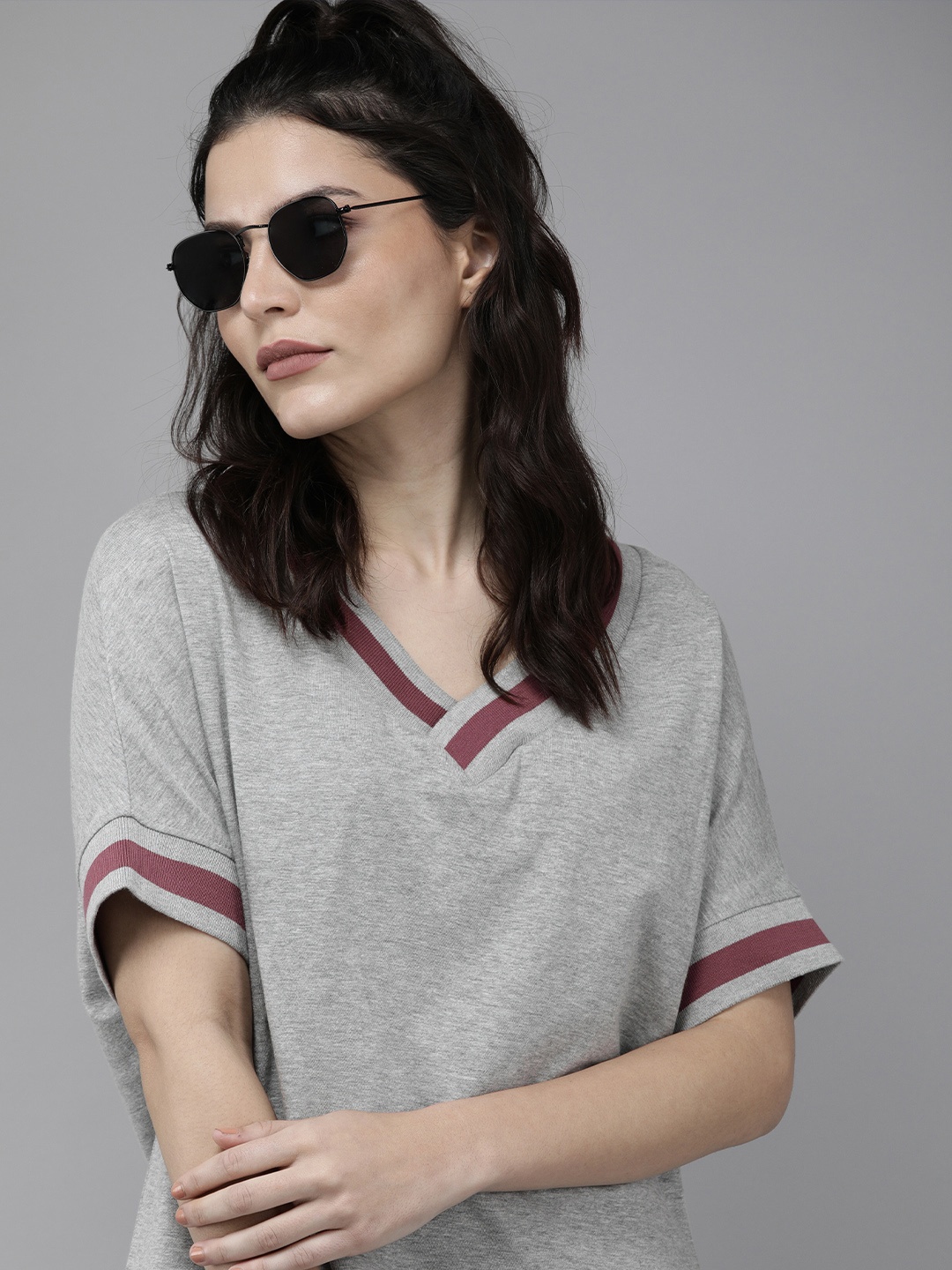 

Roadster Grey Melange Extended Sleeves Regular Top with Contrast Tipping
