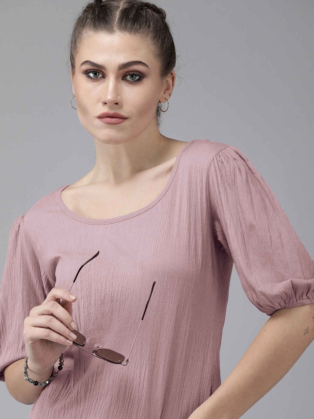 

Roadster Mauve Puff Sleeves Textured Top