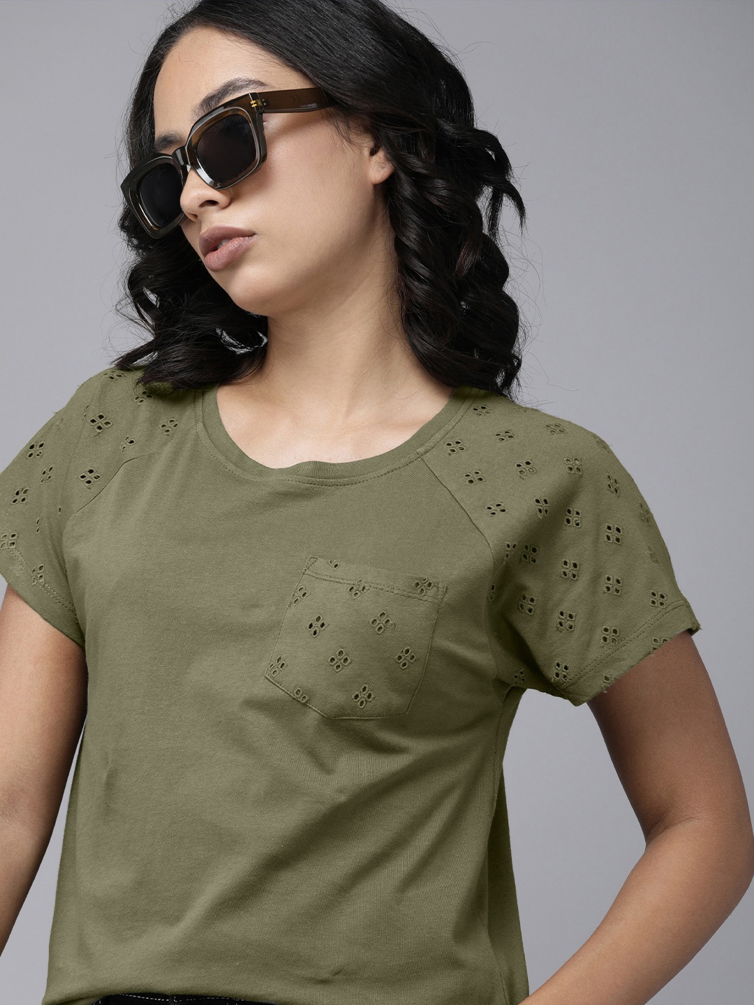 

Roadster Olive Green Geometric Regular Top