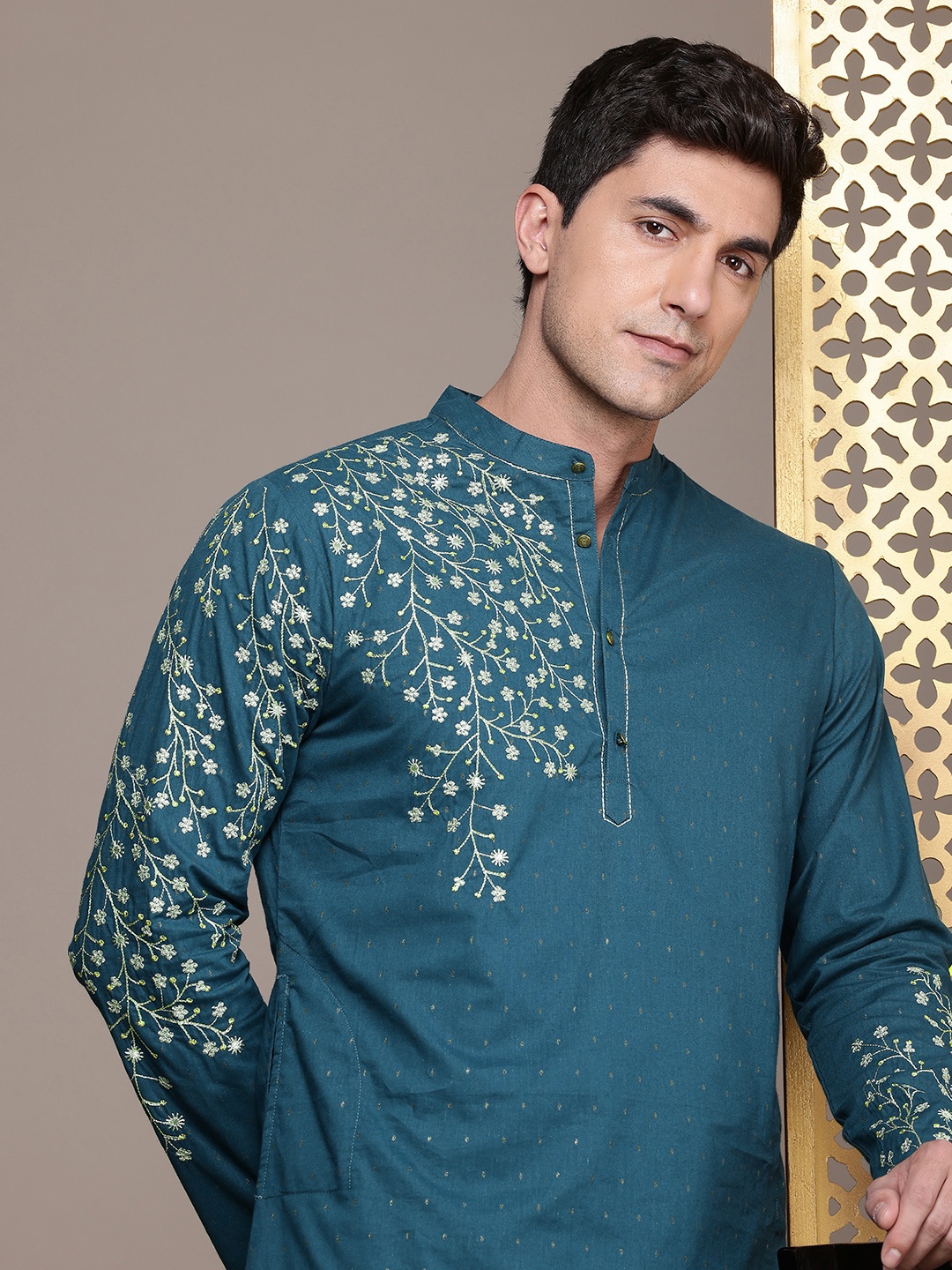 

House of Pataudi Ethnic Motifs Embroidered Thread Work Jashn Kurta, Teal