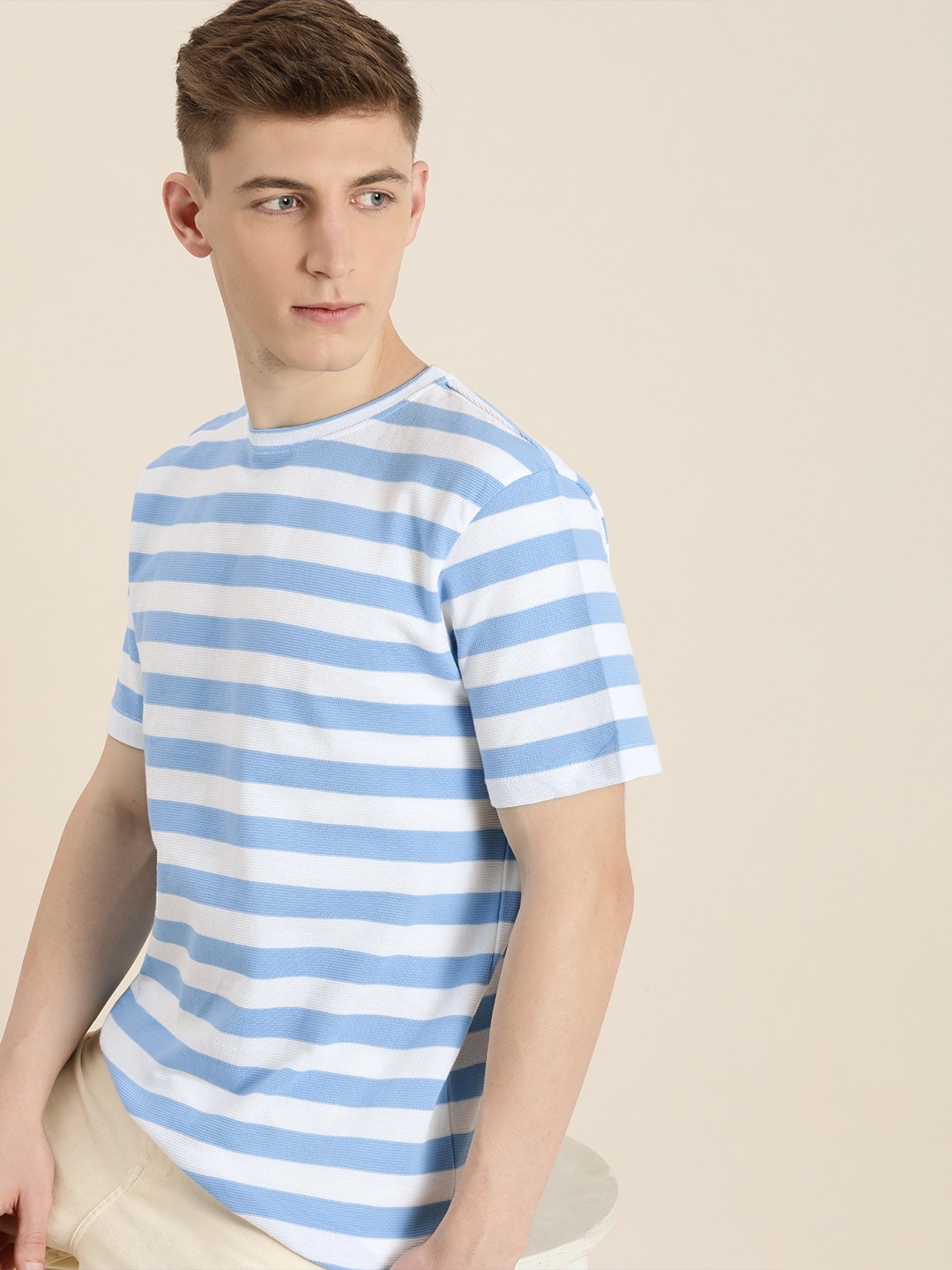 

ether Men Blue & White Striped Pure Cotton Casual T-shirt