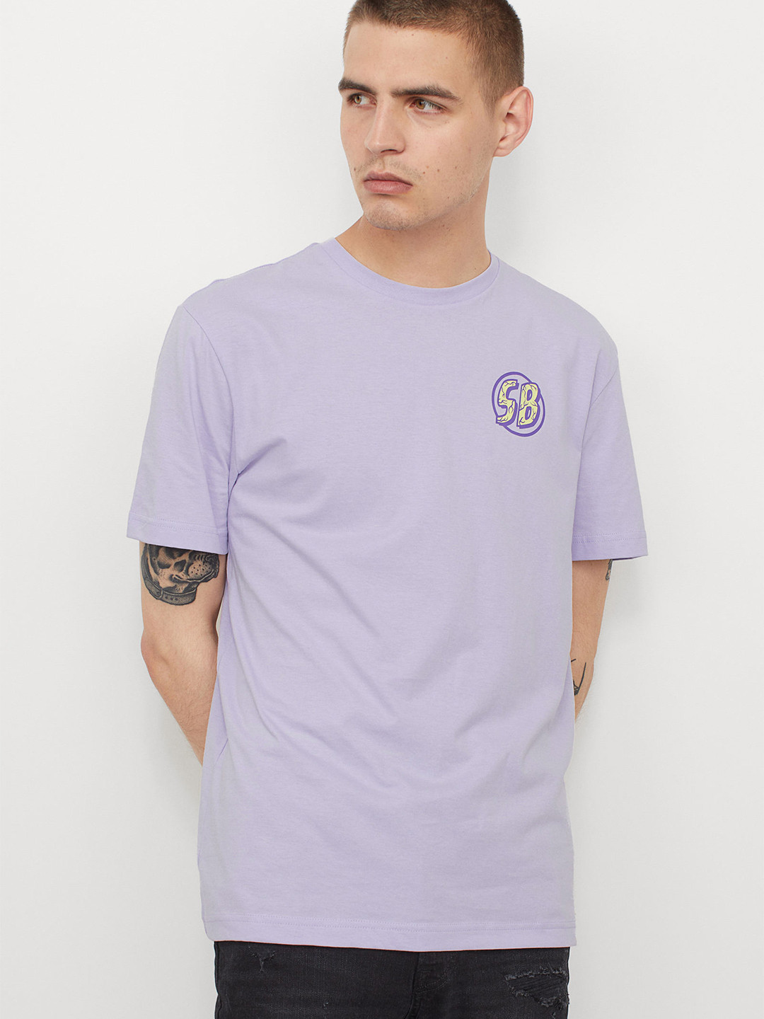 

HM Men Purple Yellow SpongeBob Printed Regular Fit Cotton Pure Cotton T-shirt