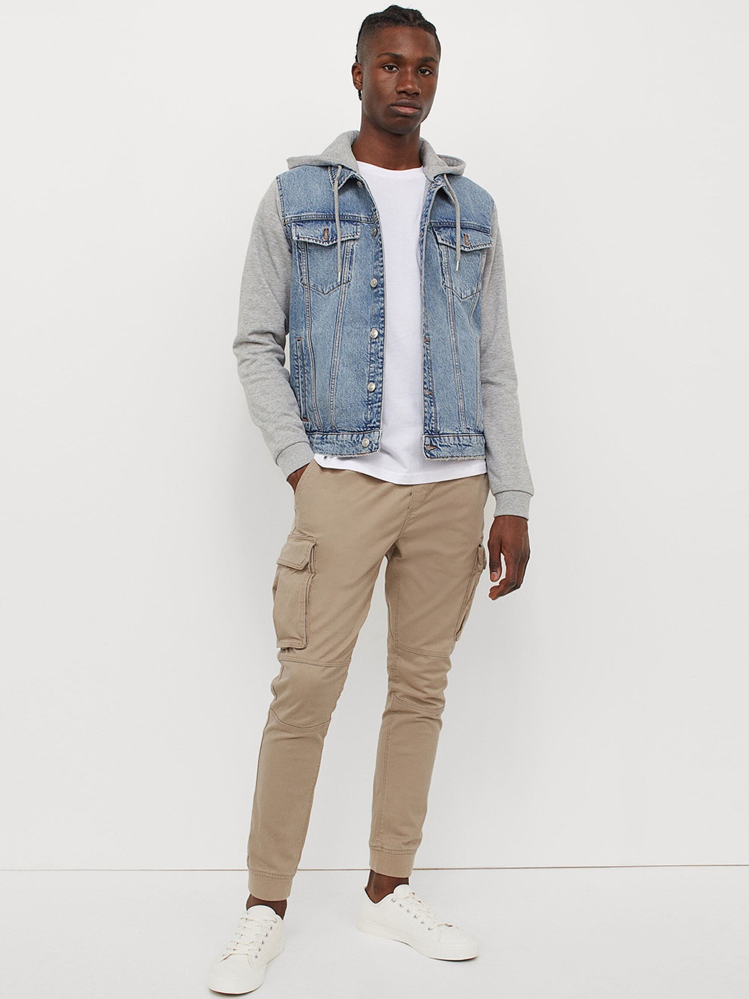 

H&M Men Beige Skinny Fit Cargo Joggers