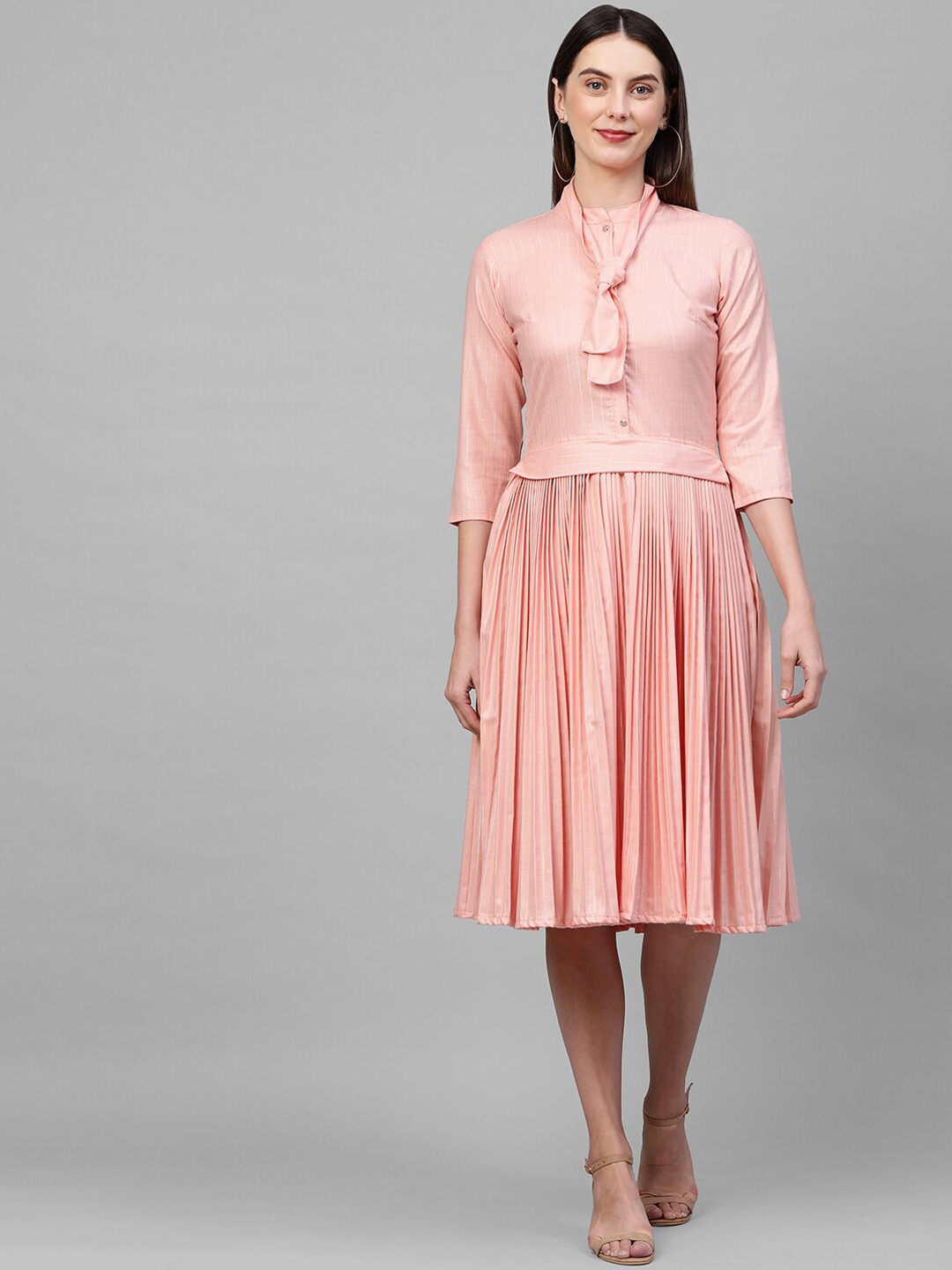 

FASHOR Women Peach-Coloured Pleated Midi Dress