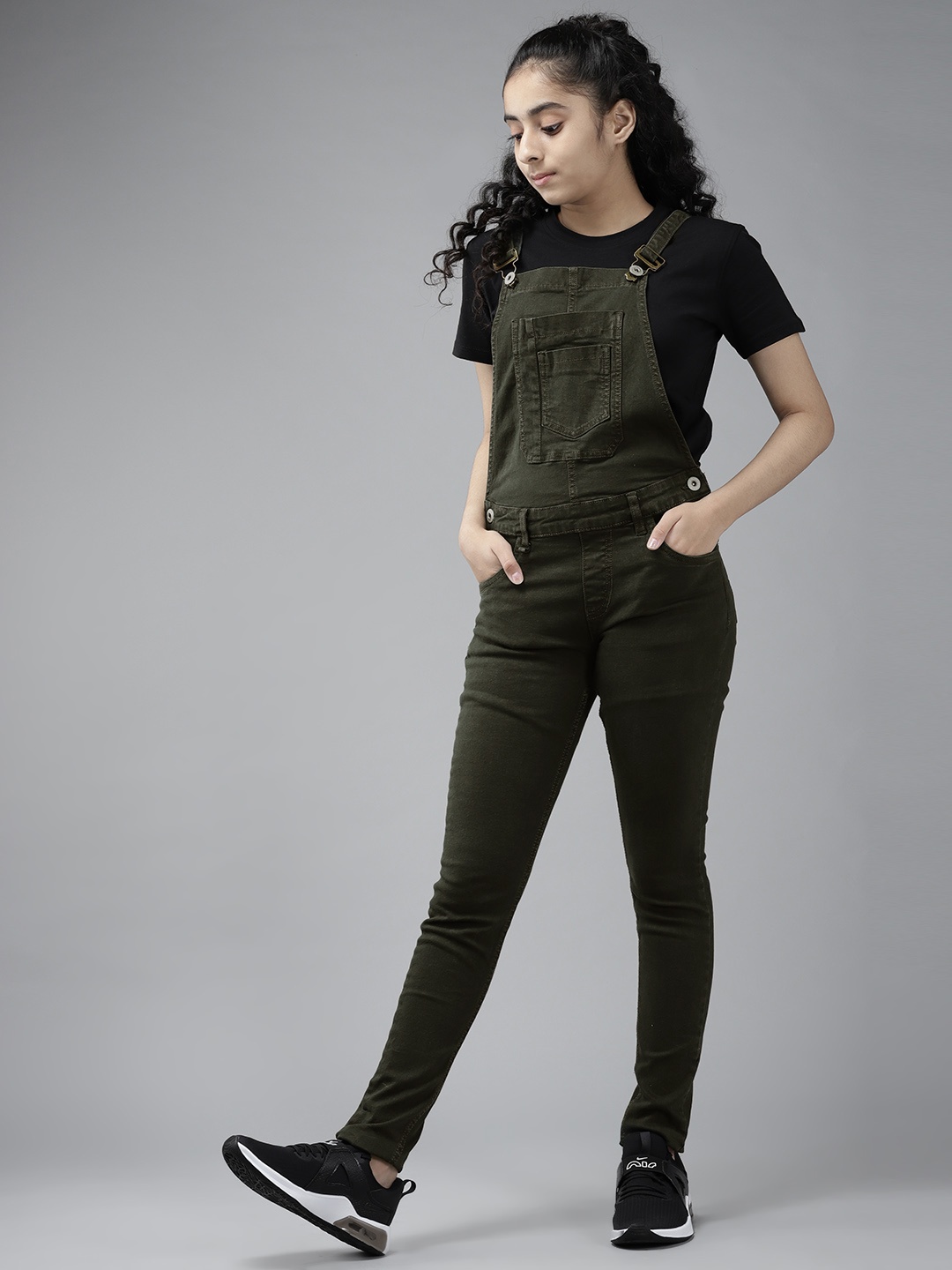 

UTH by Roadster Girls Olive Green Solid Dungarees