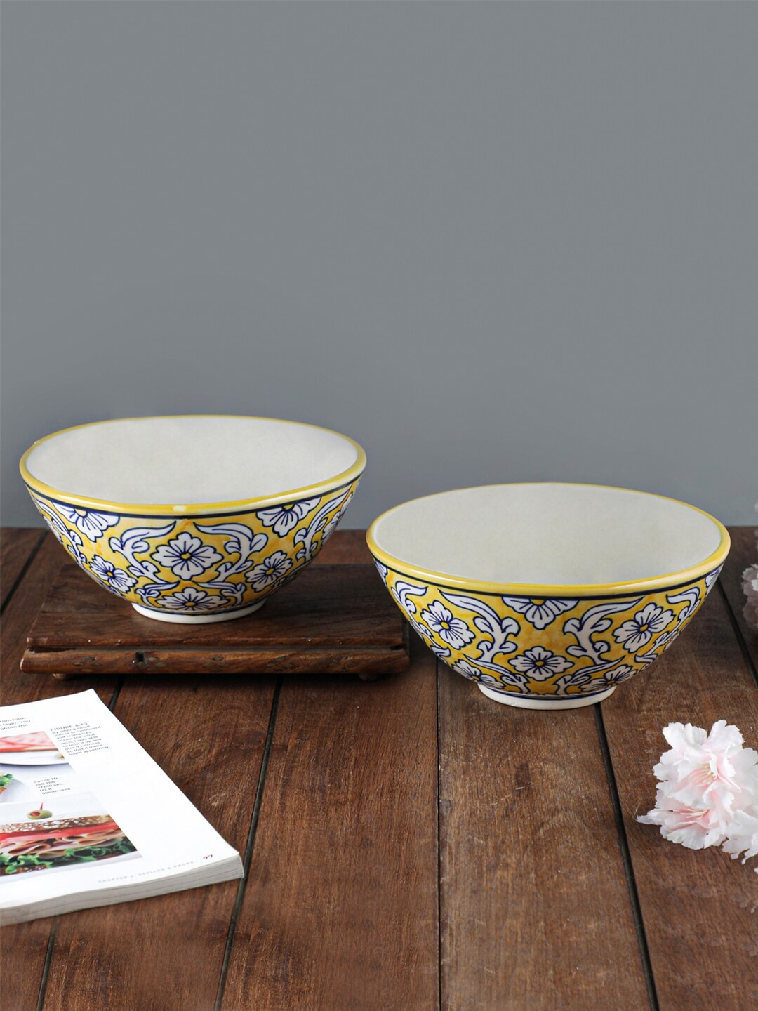 

VarEesha Yellow & White 2 Pieces Printed Ceramic Glossy Bowls