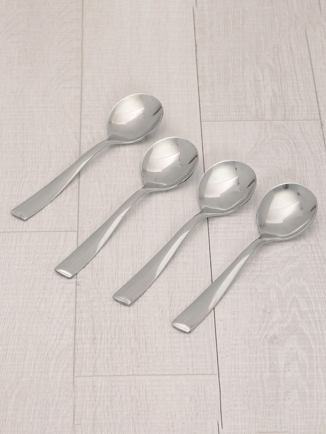 

Home Centre Silver-Toned 6 Pieces Stainless Steel Glossy Tea Spoon