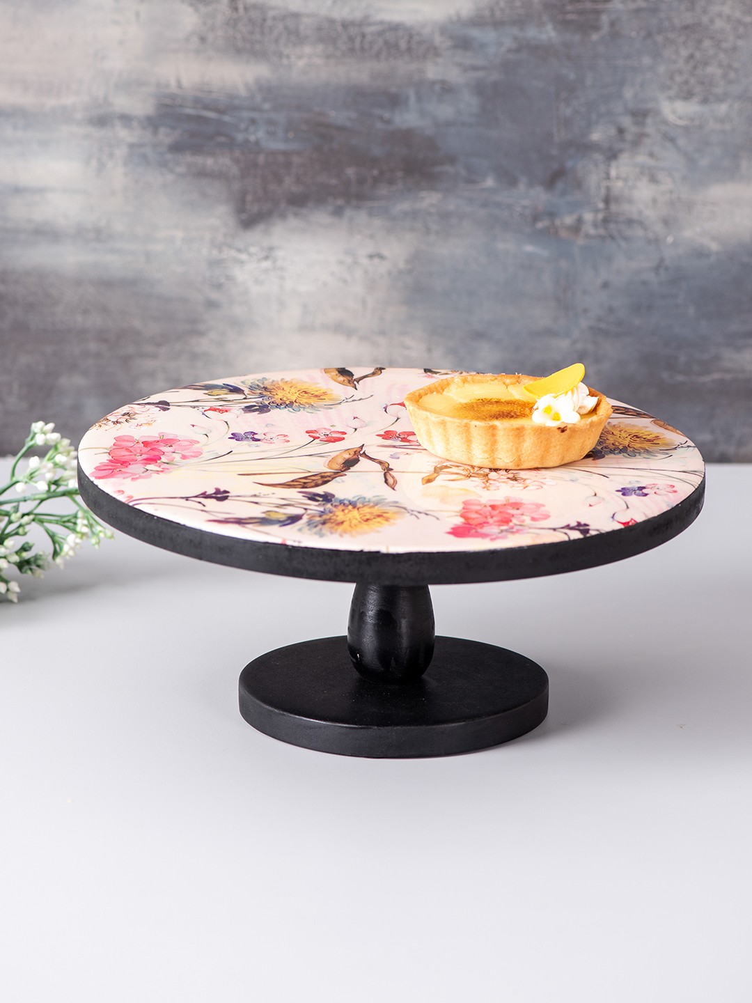 

nestroots White & Pink Printed Cake Stand