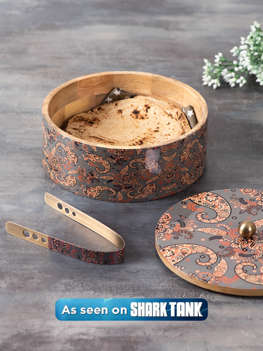

nestroots Grey & Brown Printed Chapatti Box With Tong