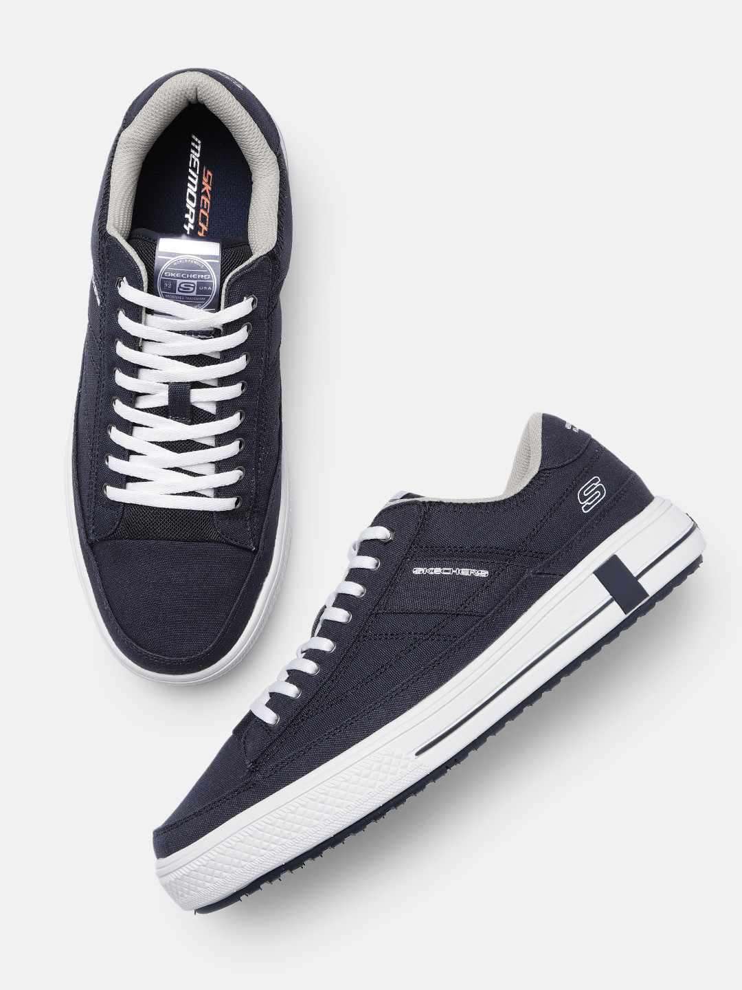 

Skechers Men Navy Blue & White ARCADE 3.0 Sneakers
