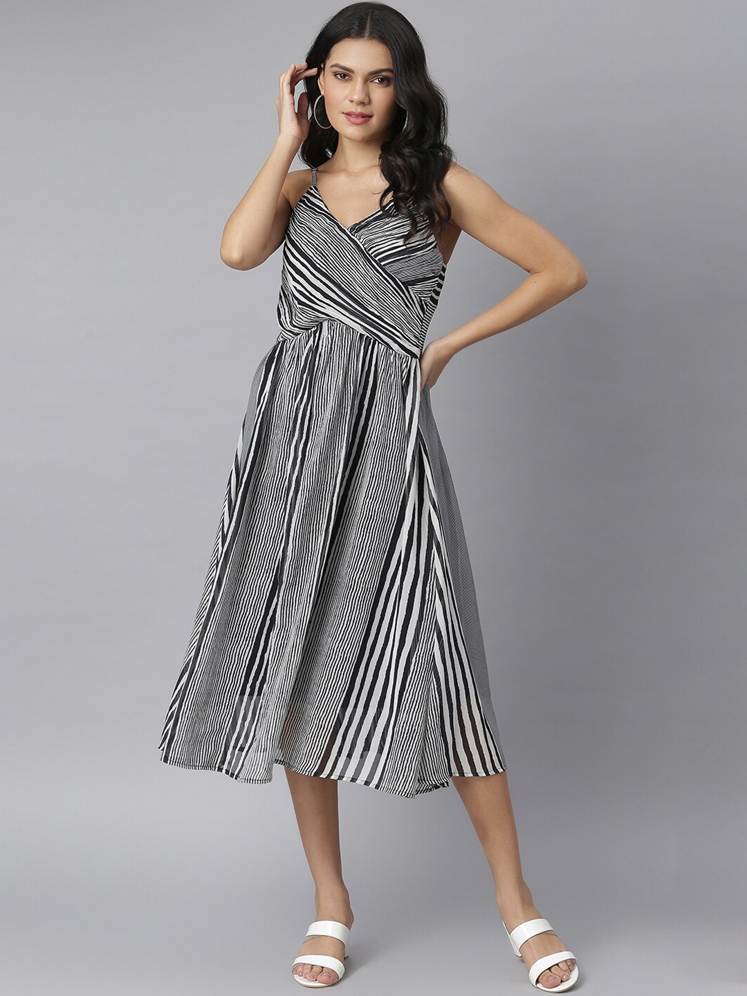 

KASSUALLY Women White & Black Striped Georgette Midi Dress