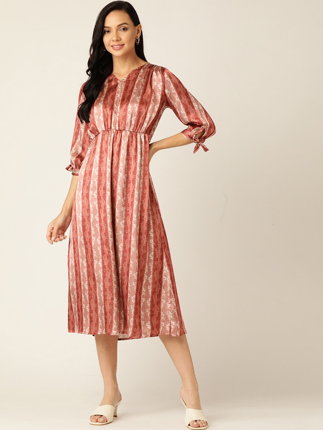 

Off Label Brown & White Ethnic Motifs Crepe Midi Dress