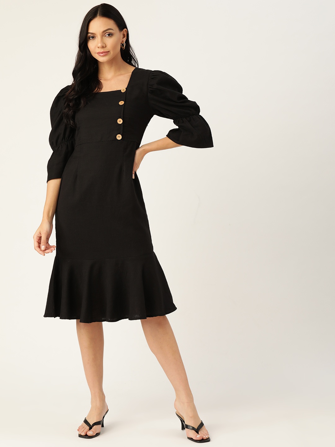 

Off Label Black Solid A-Line Dress with Ruffled Hem