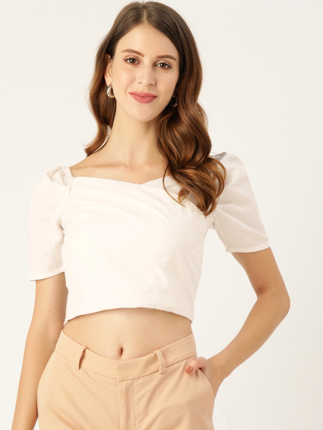 

Off Label White Sweetheart Neck Puff Sleeves Regular Crop Top
