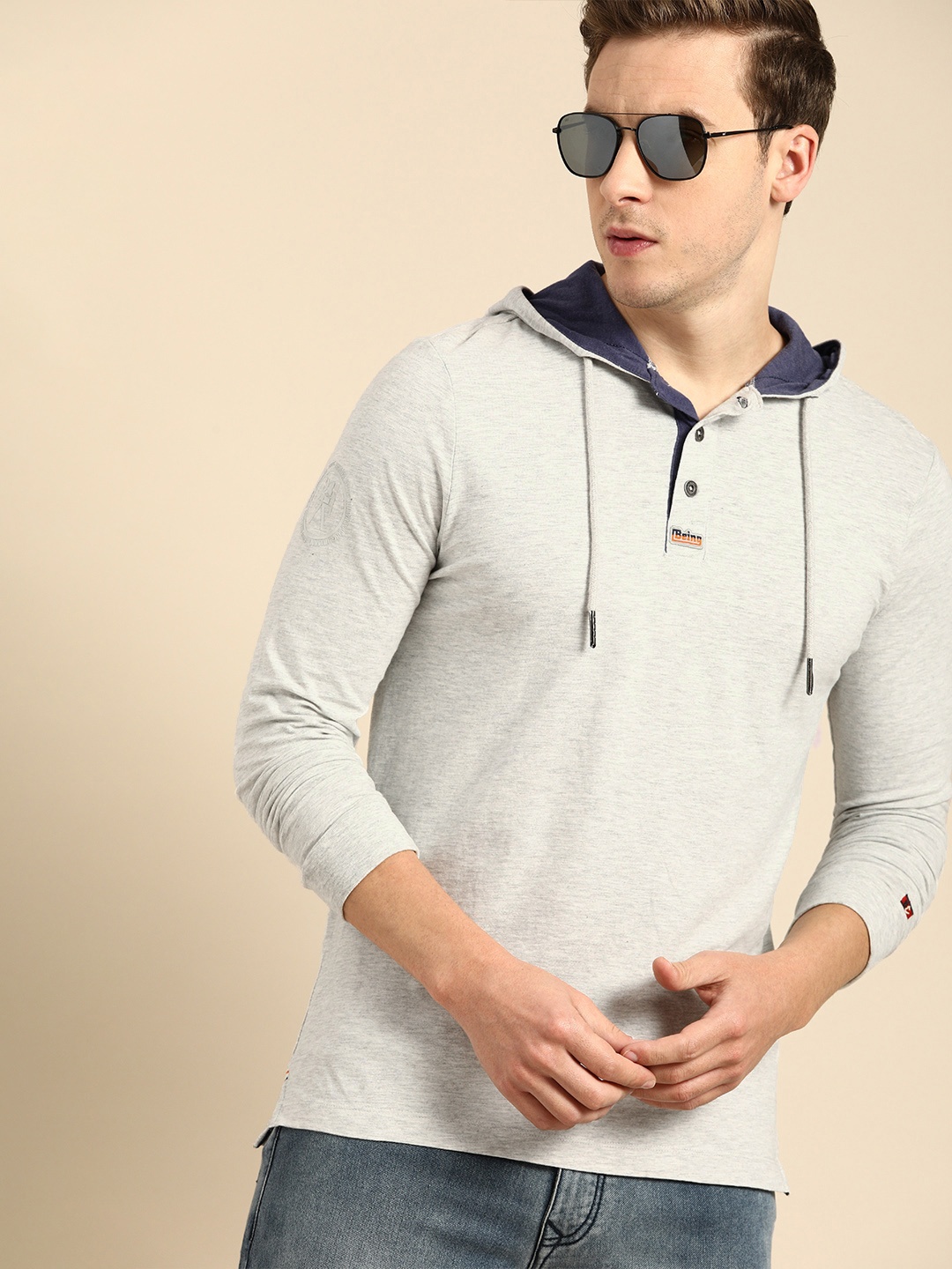 

Being Human Men Grey Melange Solid Hooded T-shirt