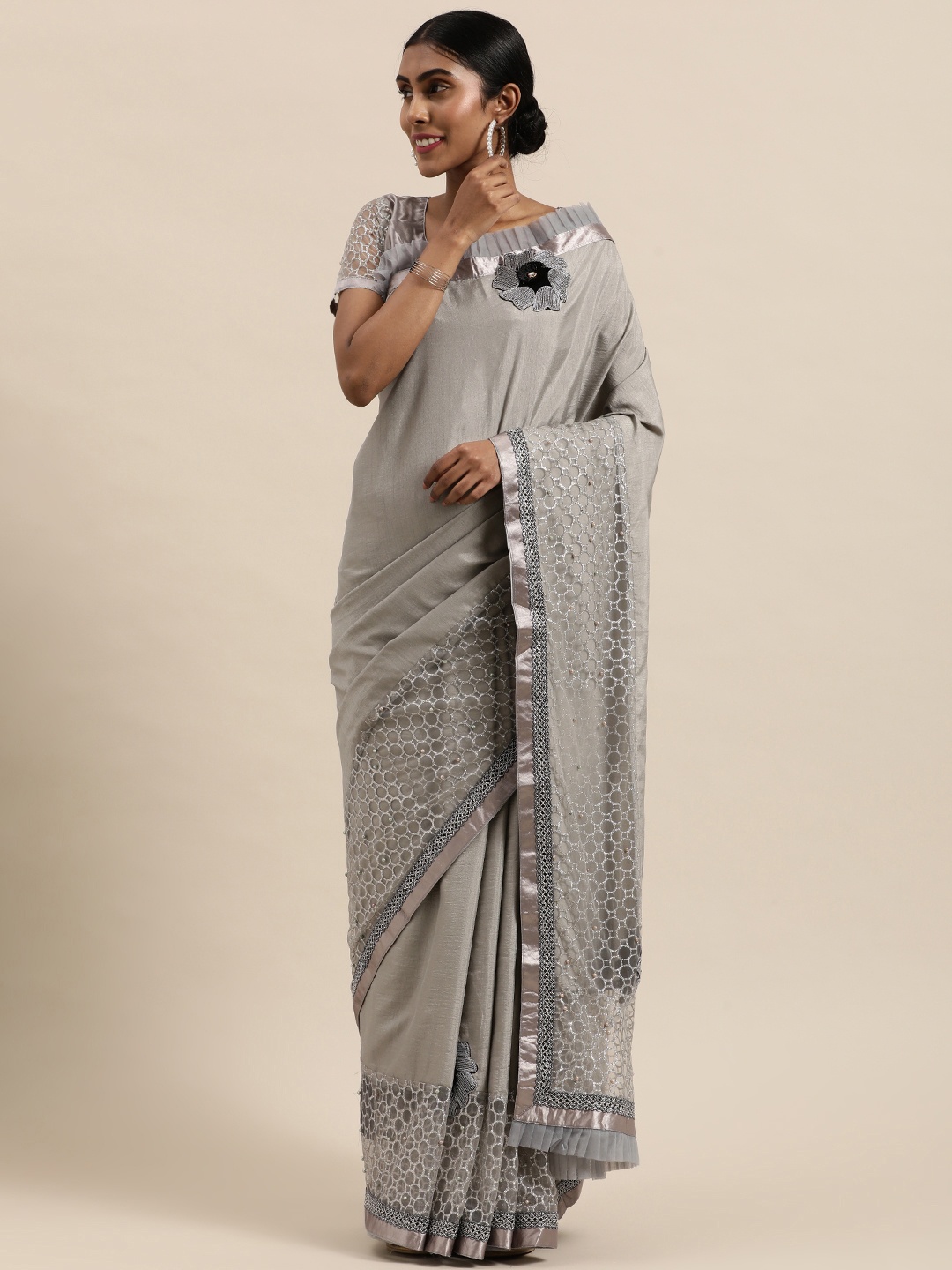 

Kvsfab Grey & Black Floral Embroidered Silk Blend Zari With Patch Work Saree