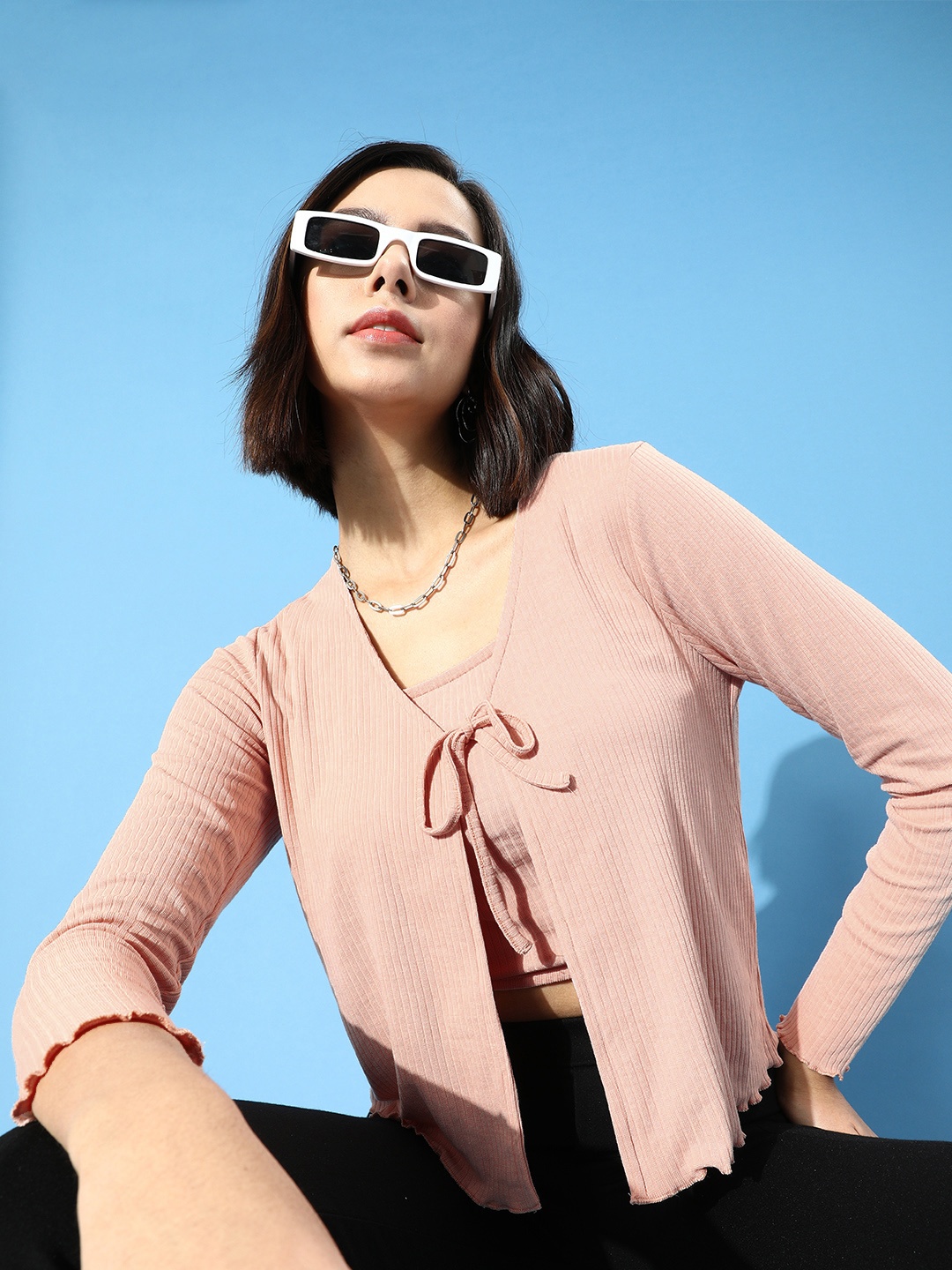 

Roadster Women Attractive Peach Solid Cardigan Set