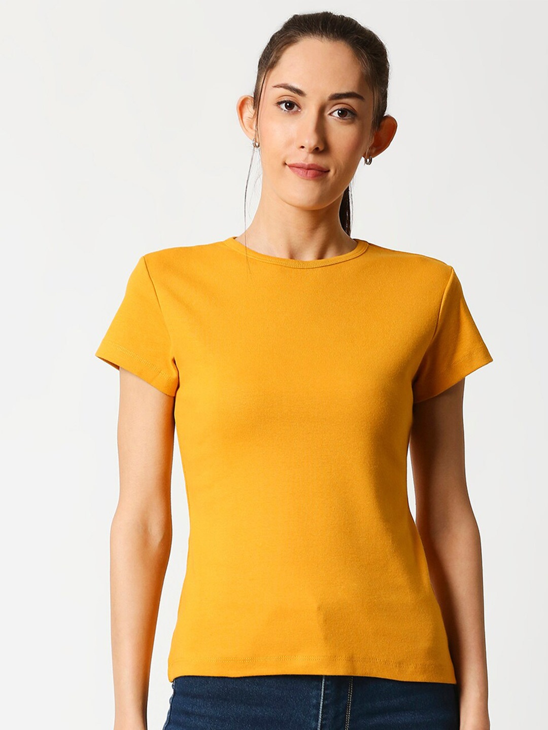 

Bewakoof Women Yellow Slim Fit Pure Cotton T-shirt