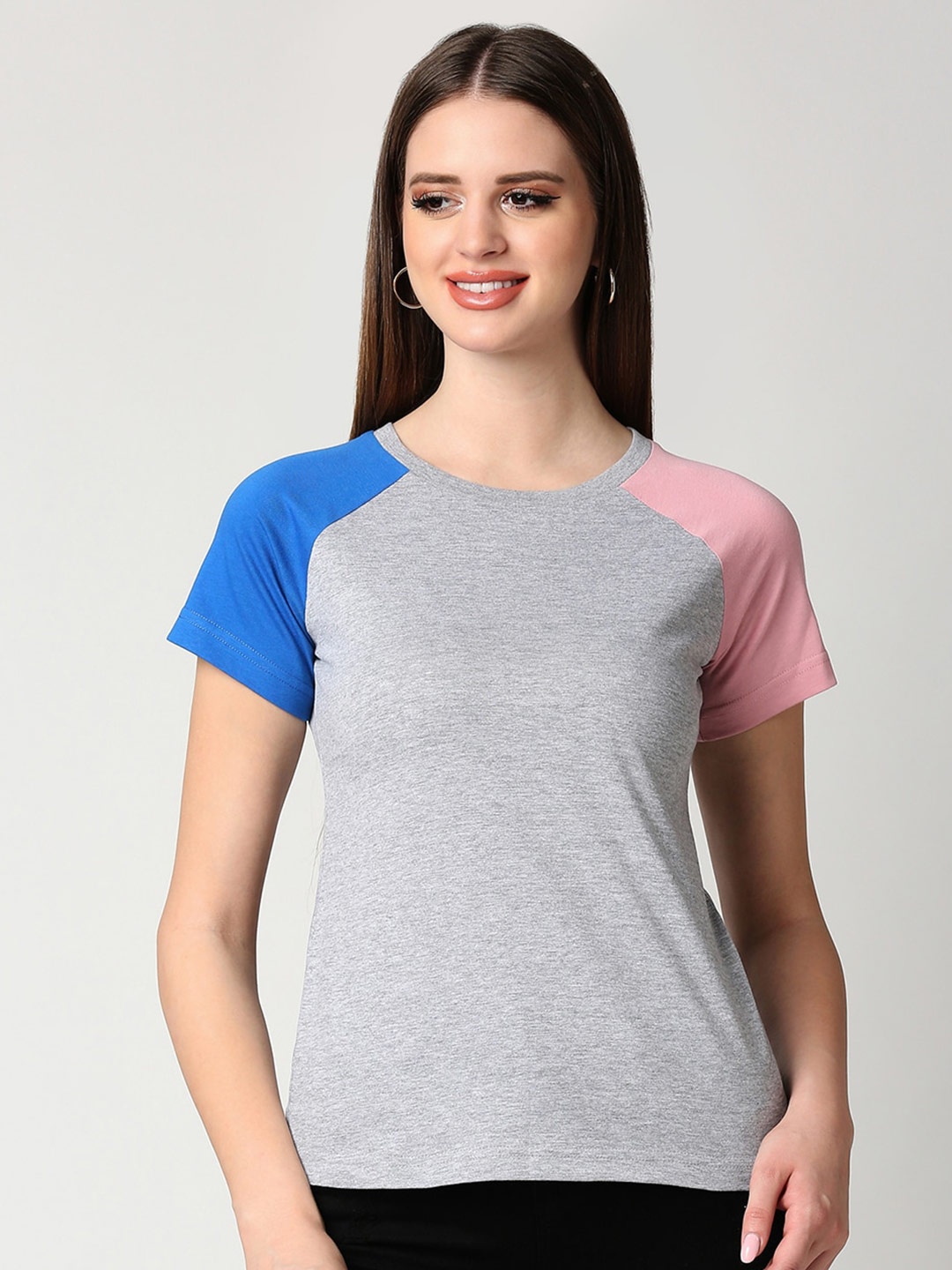 

Bewakoof Women Grey Colourblocked Slim Fit Pure Cotton T-shirt