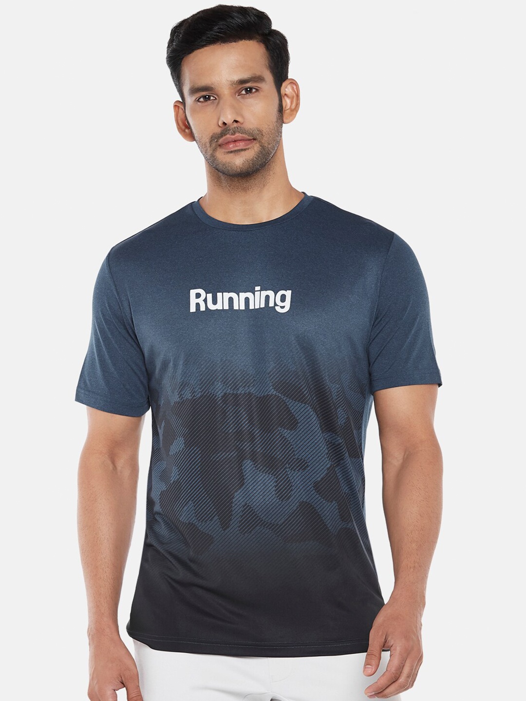 

Ajile by Pantaloons Men Blue Printed Raw Edge Slim Fit Running T-shirt