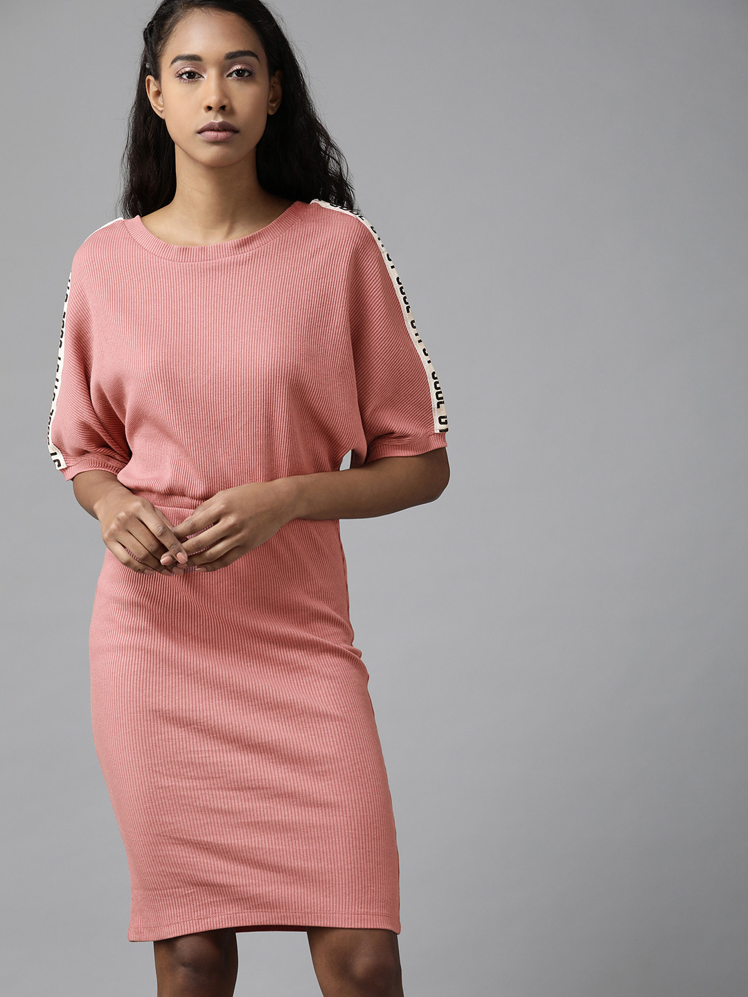 

Roadster Women Pink Solid Sheath Ribbed Dress