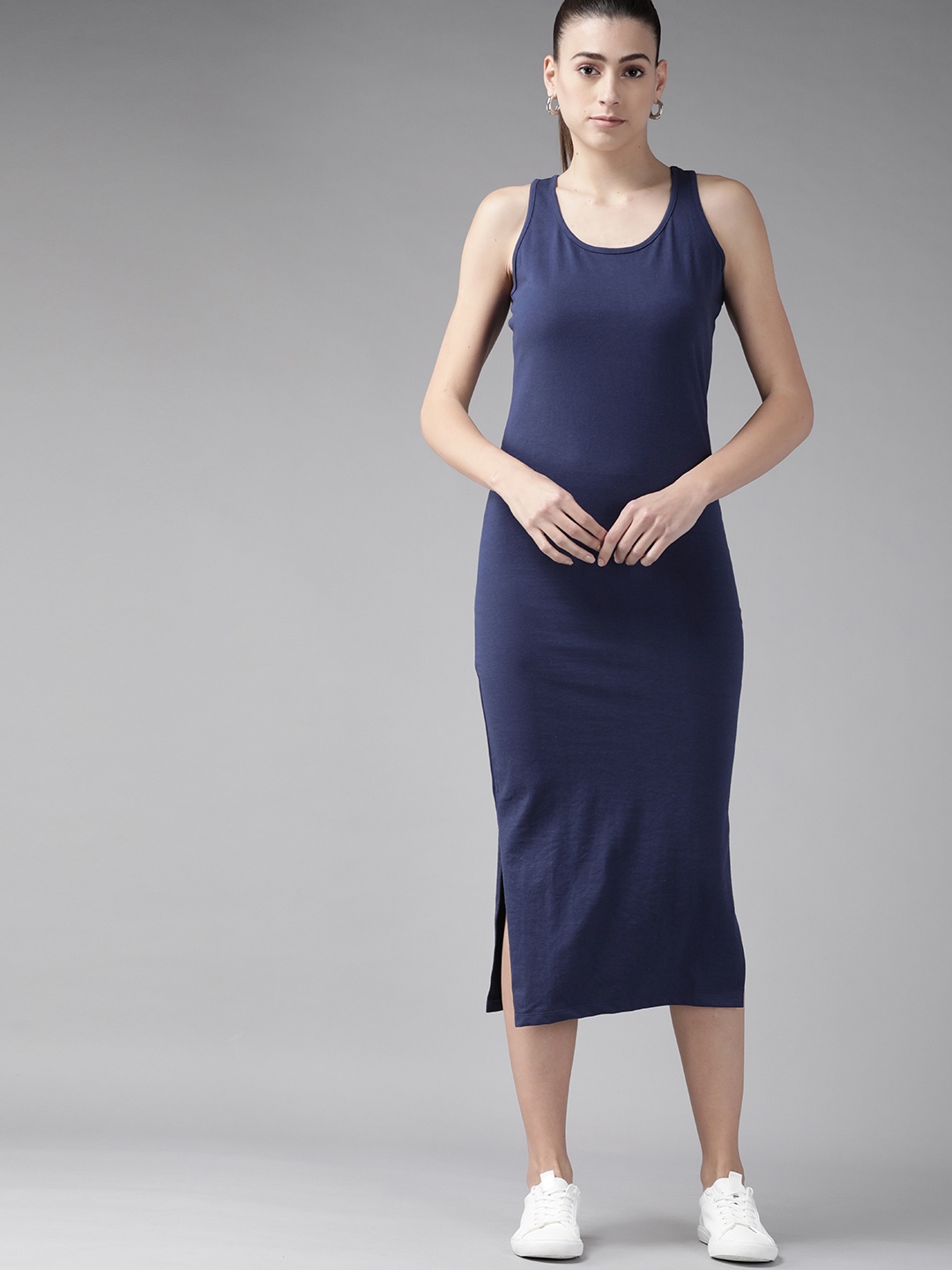 

Roadster Navy Blue Solid Sheath Midi Dress