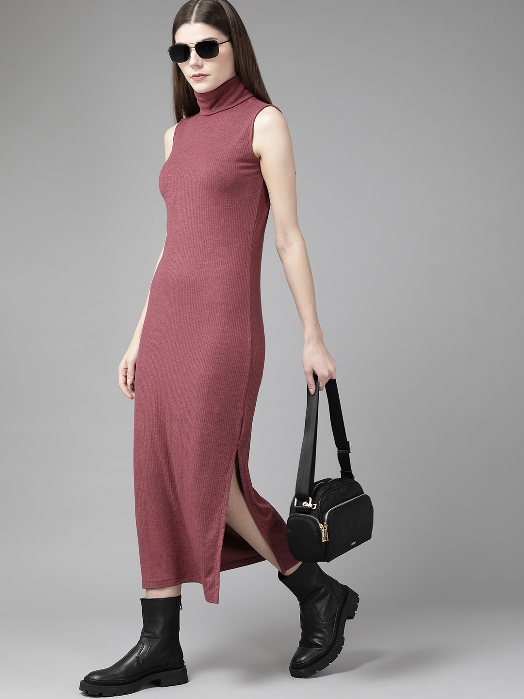 

Roadster Burgundy Bodycon Midi Dress with Slit
