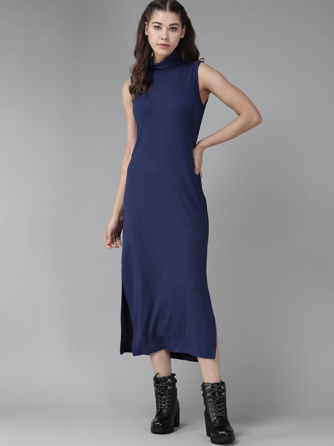 

Roadster Navy Blue Ribbed Side Slits Bodycon Midi Dress