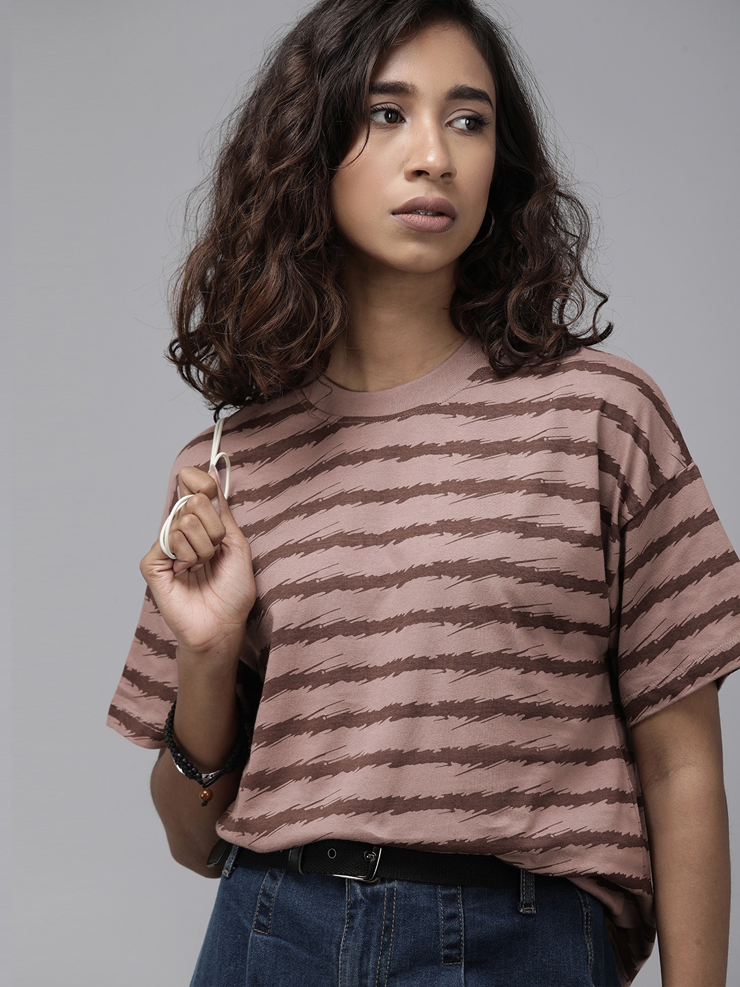 

Roadster Mauve & Brown Striped Drop-Shoulder Sleeves Pure Cotton Boxy Top
