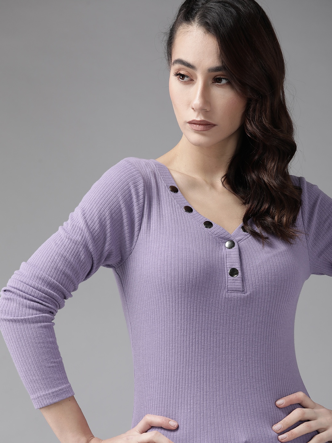 

Roadster Lavender Ribbed V-Neck Top