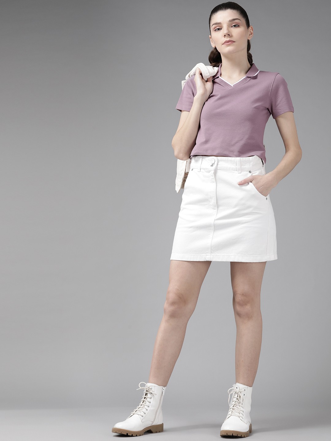 

Roadster Mauve Solid Top