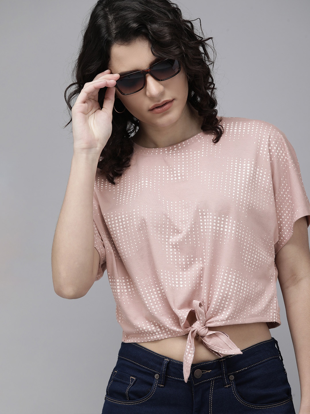 

Roadster Pink & White Printed Extended Sleeves Regular Crop Top with Front Knot