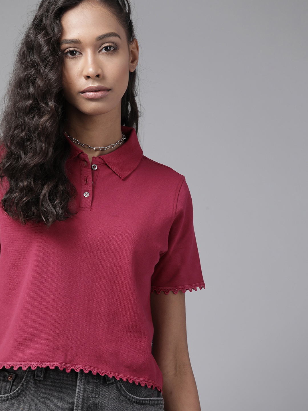 

Roadster Women Pink Lace Detail Crop Top