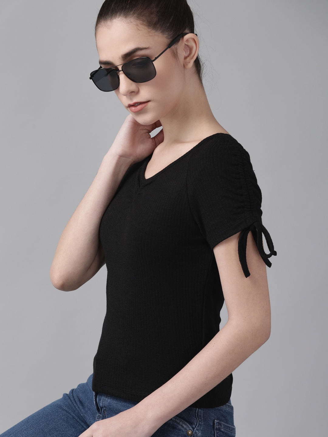 

Roadster Black Ribbed Ruched Sweetheart Neck Top