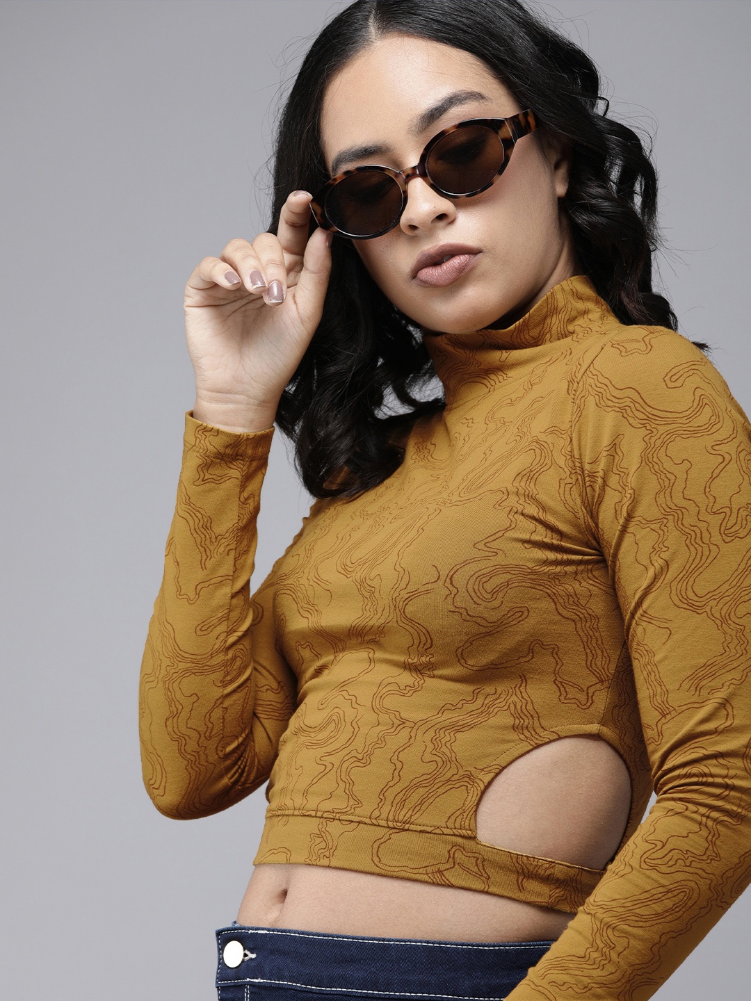 

Roadster Yellow Regular Crop Top