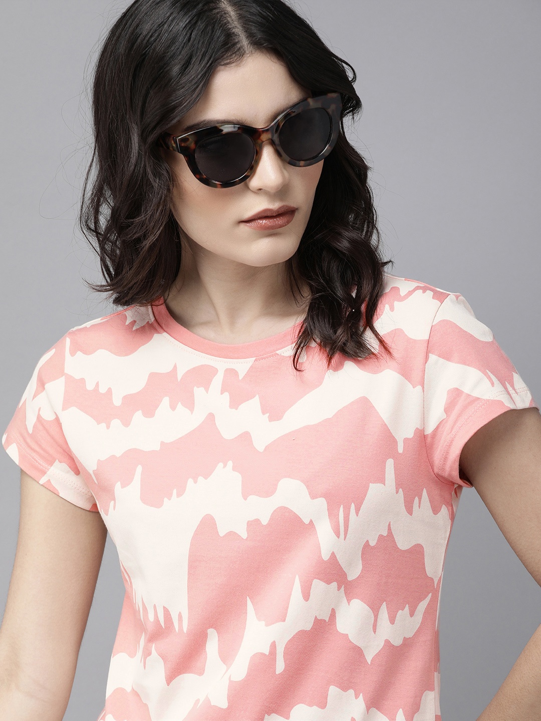 

Roadster Pink & Off White Regular Top