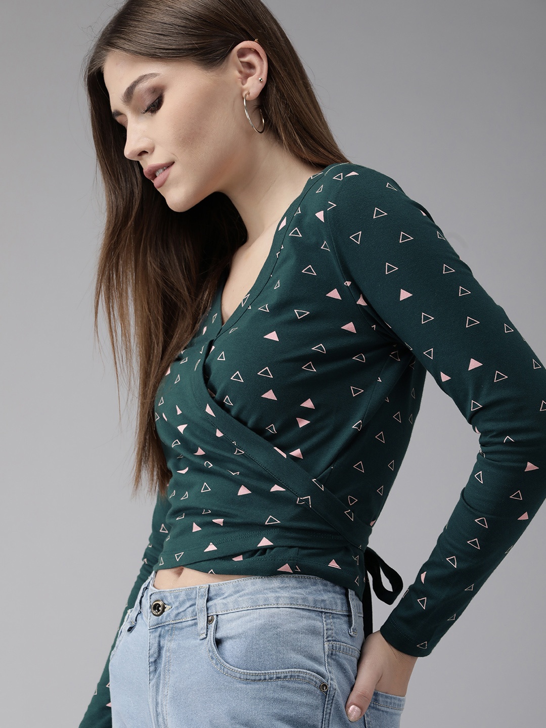 

Roadster Teal Green & Pink Geometric Print Wrap Crop Top