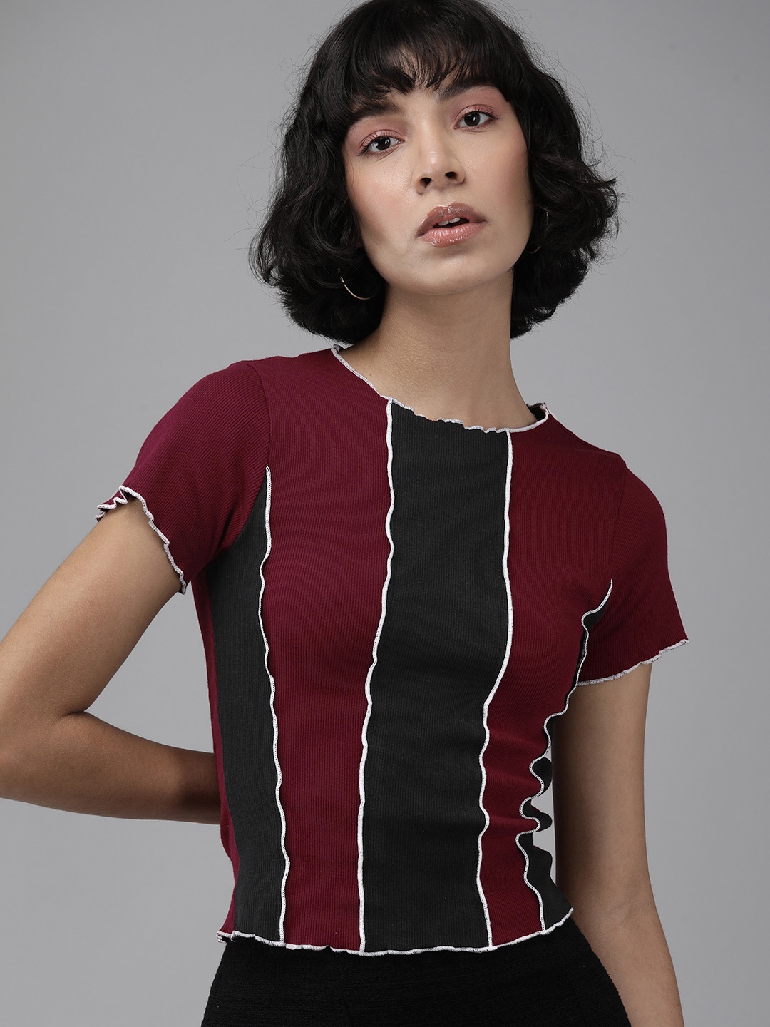 

The Roadster Lifestyle Co Women Maroon & Black Colourblocked Top