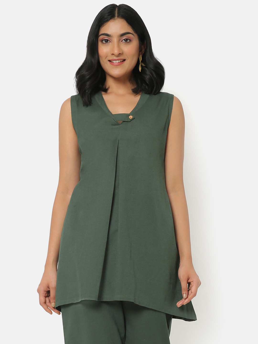 

Saaki Women Green High-Low Longline Top