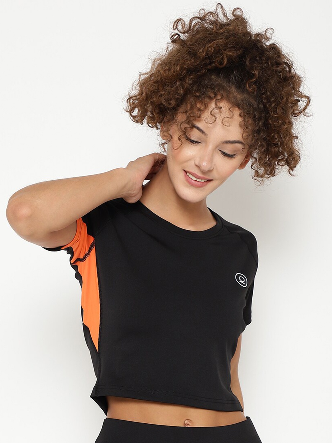 

CHKOKKO women Black & Orange Colourblocked Crop Top