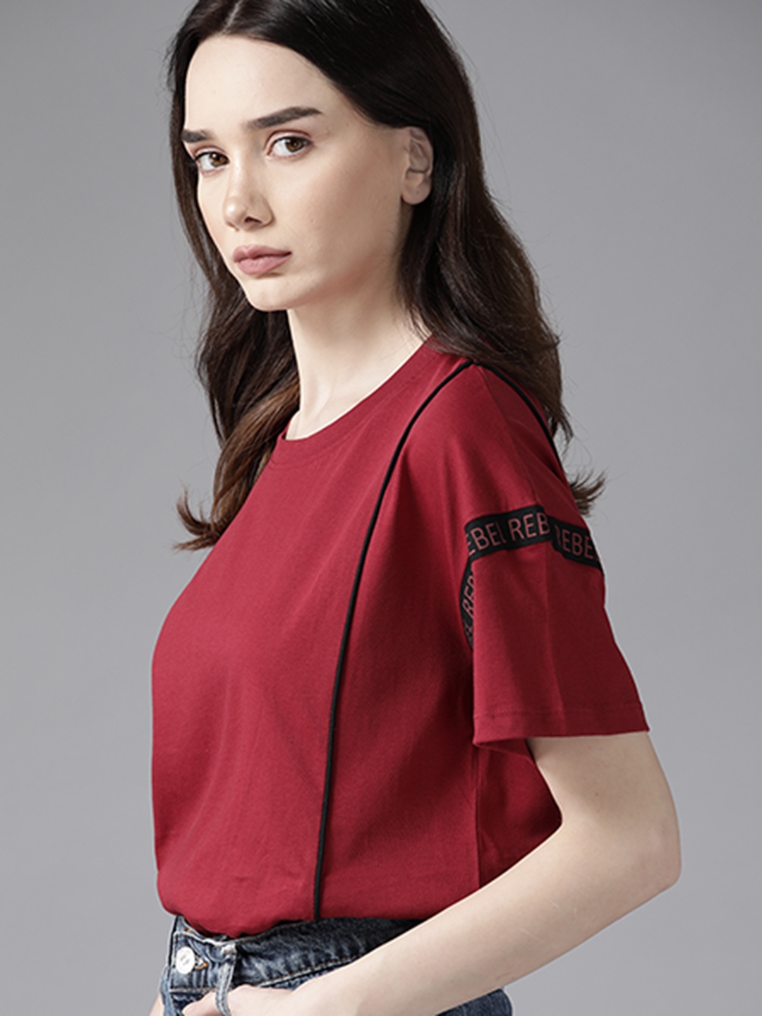 

Roadster Women Maroon & Black Extended Sleeves Pure Cotton T-shirt