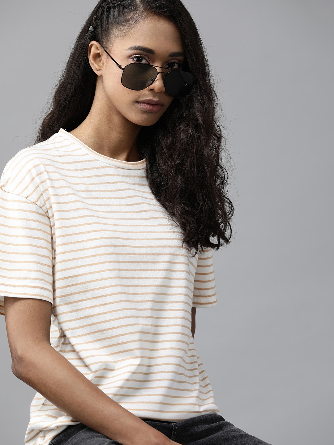 

Roadster Women Off White & Brown Striped Pure Cotton Relaxed Yarn Dyed T-shirt
