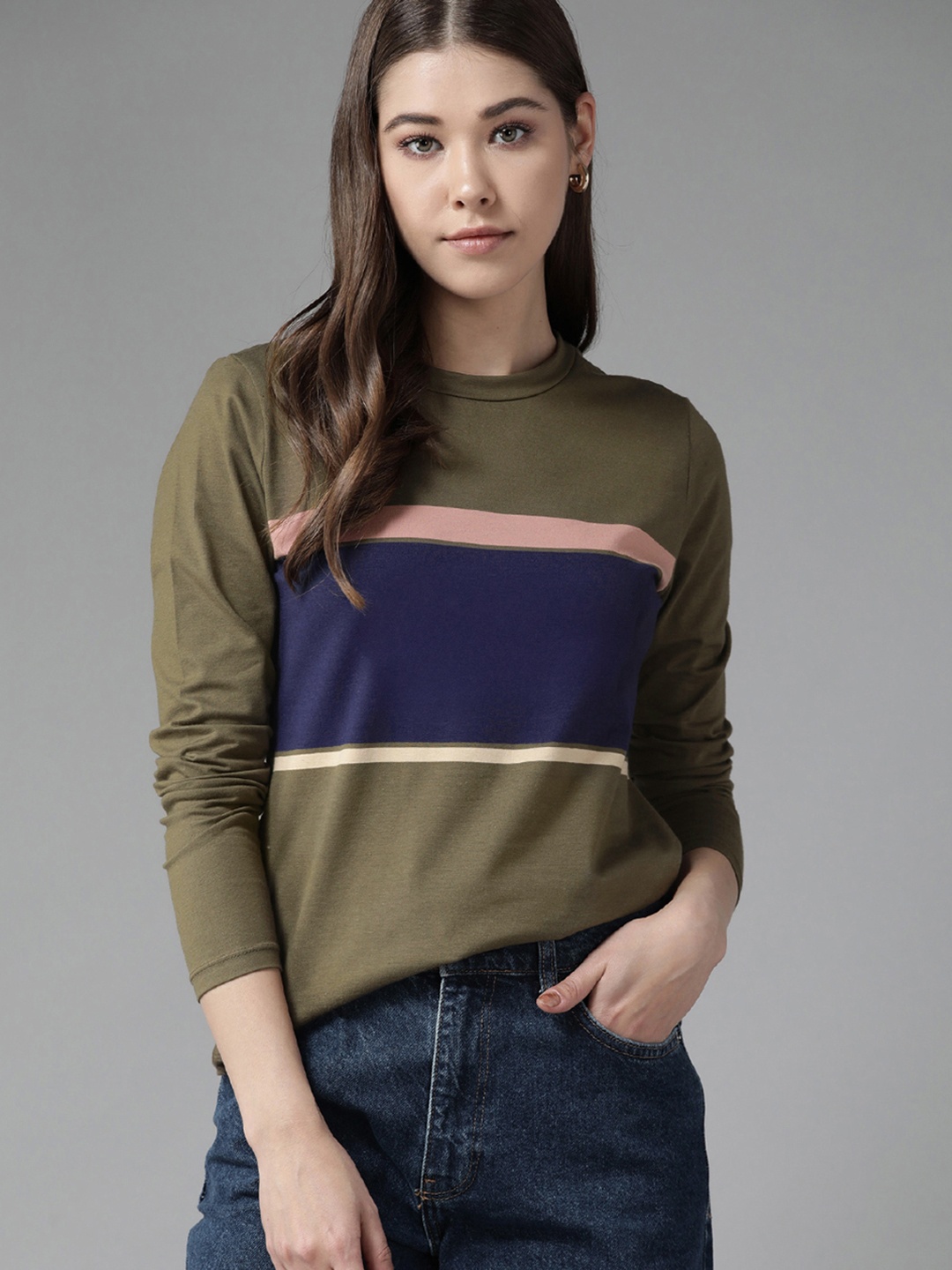

Roadster Women Olive Green & Navy Blue Colourblocked T-shirt