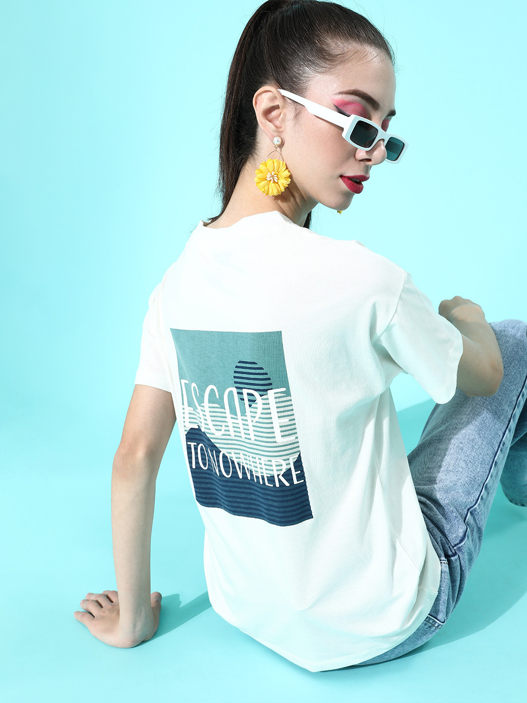 

Roadster Women Classic White Graphic Talking Tee