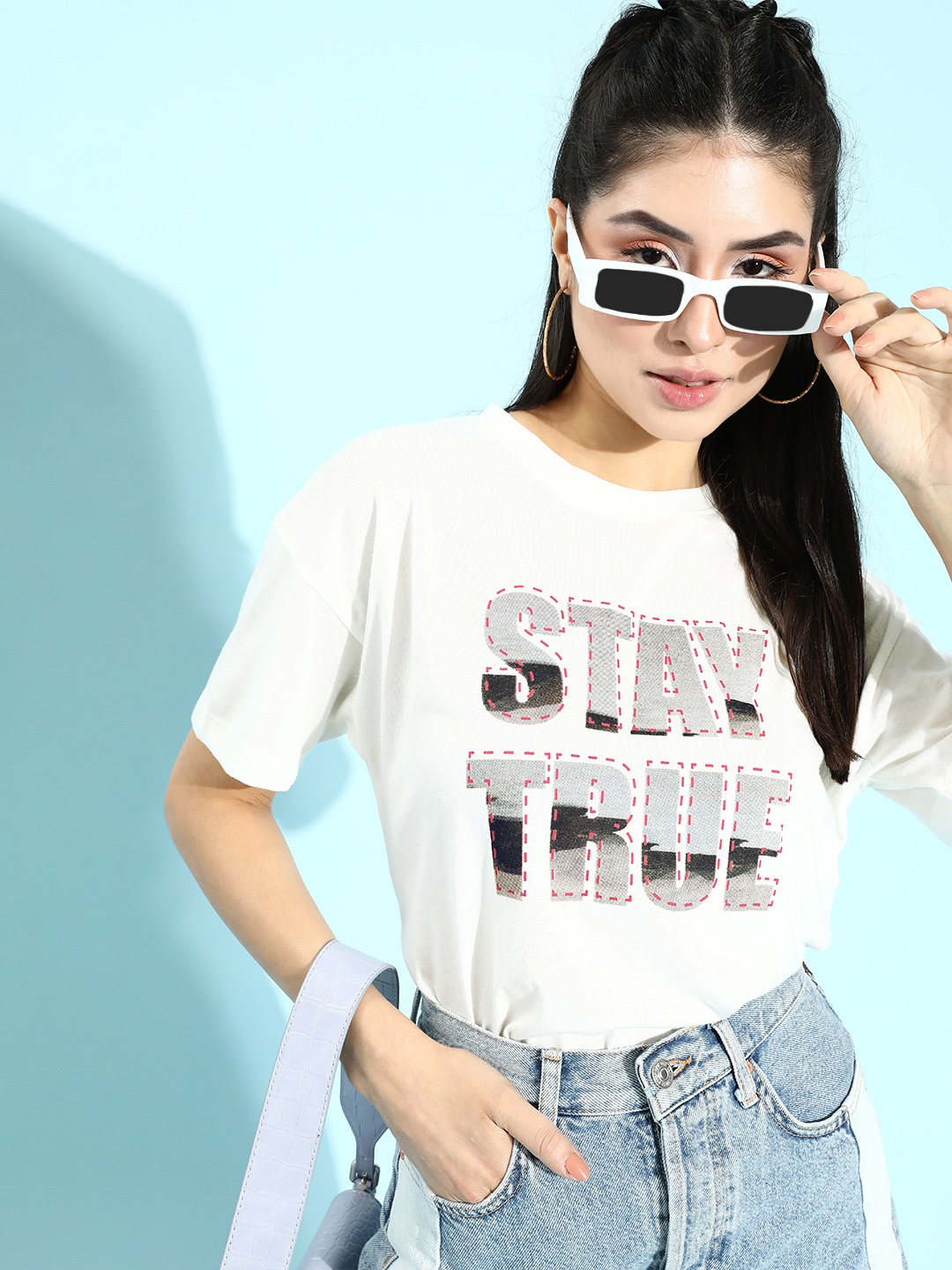 

Roadster Women Classic White Typography Talking Tee