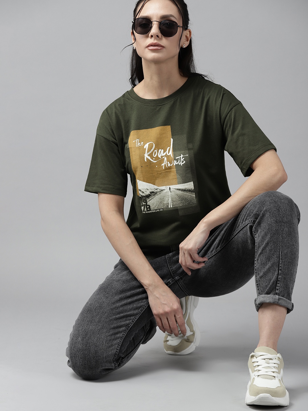 

Roadster Women Olive Green Printed Drop-Shoulder Sleeves T-shirt